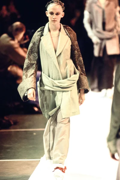 Look 64